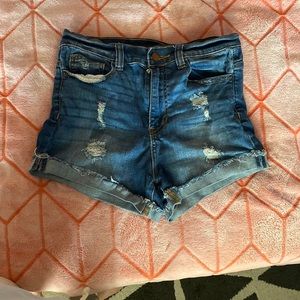 Small fashion nova shorts